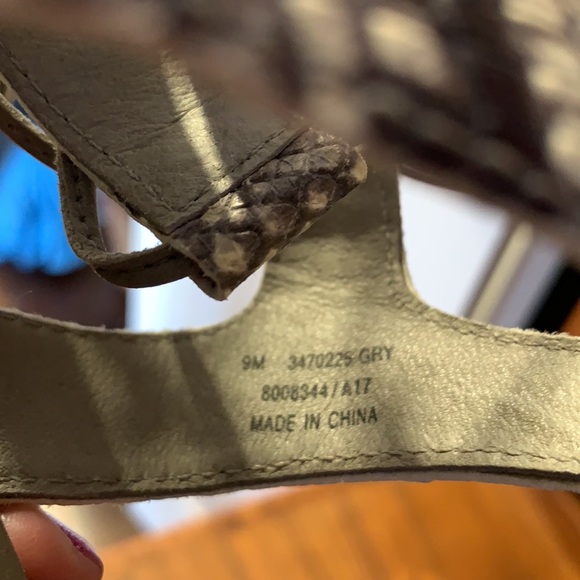 Frye Snakeskin Gladiator Sandals Size 9 - Picture 4 of 4